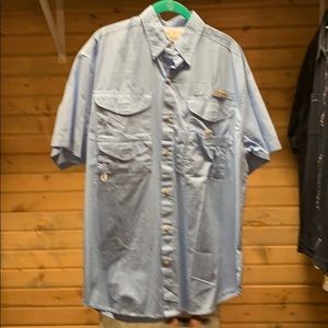 Columbia short Sleeve Shirt